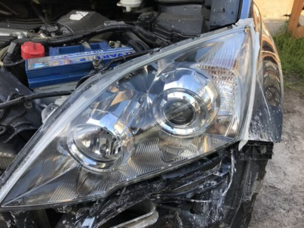 Полірувальний засіб для відновлення фар  Headlight Restoration Polish